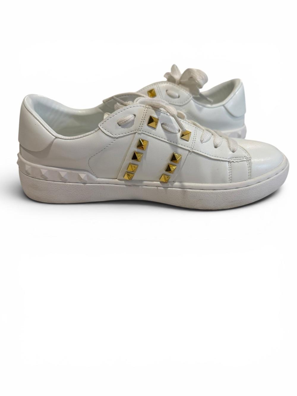 Gold Rockstud Untitled White Sneakers 39/ Size 9